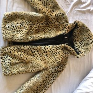 Faux fur vegan cheetah leopard print jacket coat